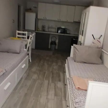 студио за двама в центъра на град Apartmán Burgas City